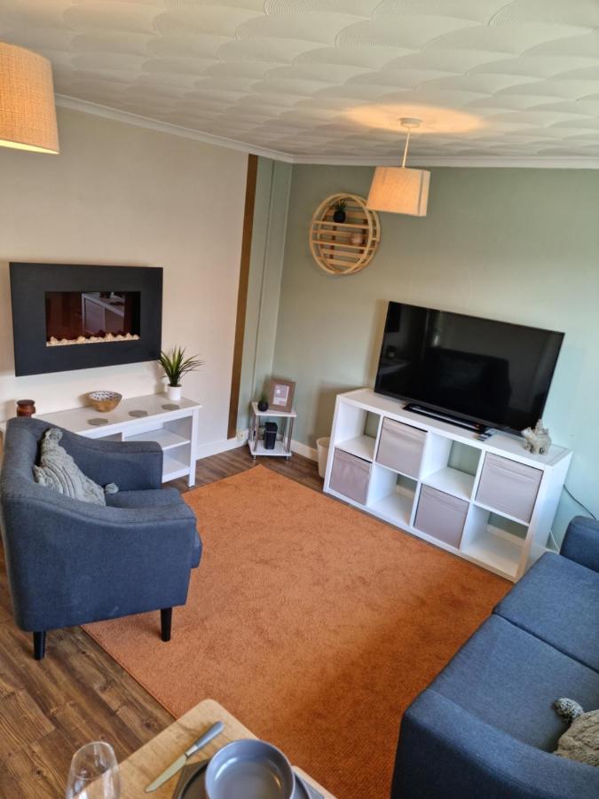Lovely 2 Bedroom Serviced Apartment With Parking Mansfield Bagian luar foto